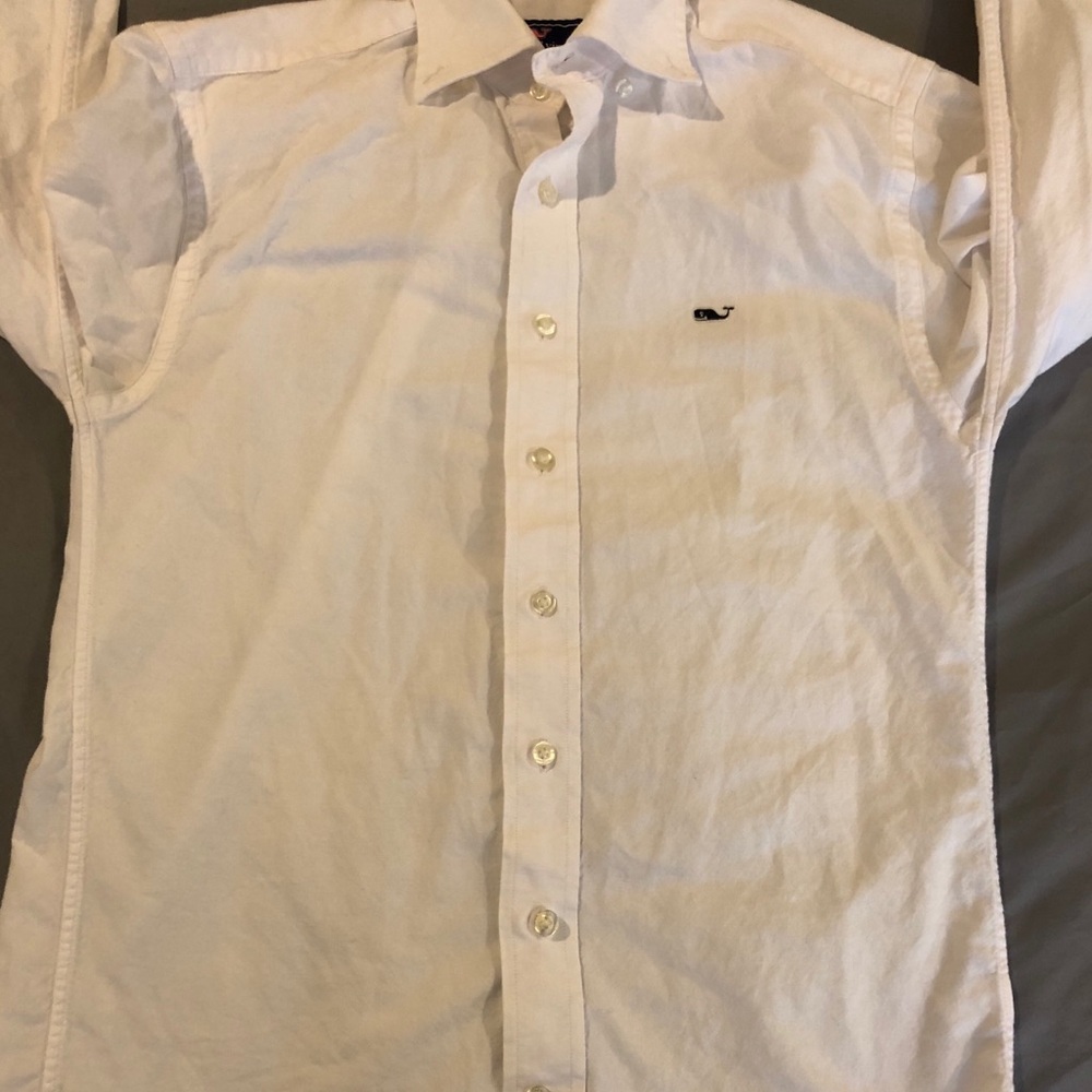 Men’s Vineyard Vines dress shirt